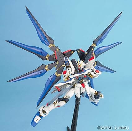 GUNDAM - MG 1/100 Strike Freedom Gundam | BANDAI