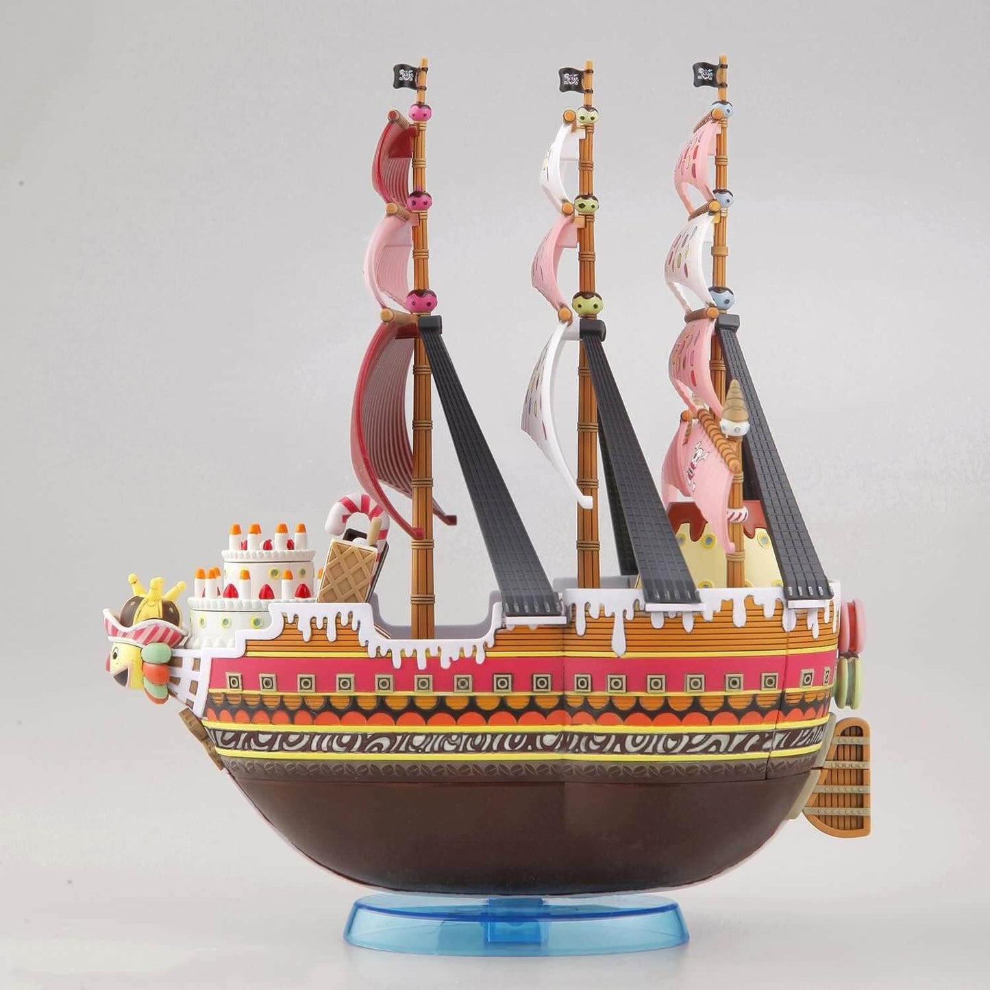 ONE PIECE - Grand Ship - Queen Mama Chanter | BANDAI