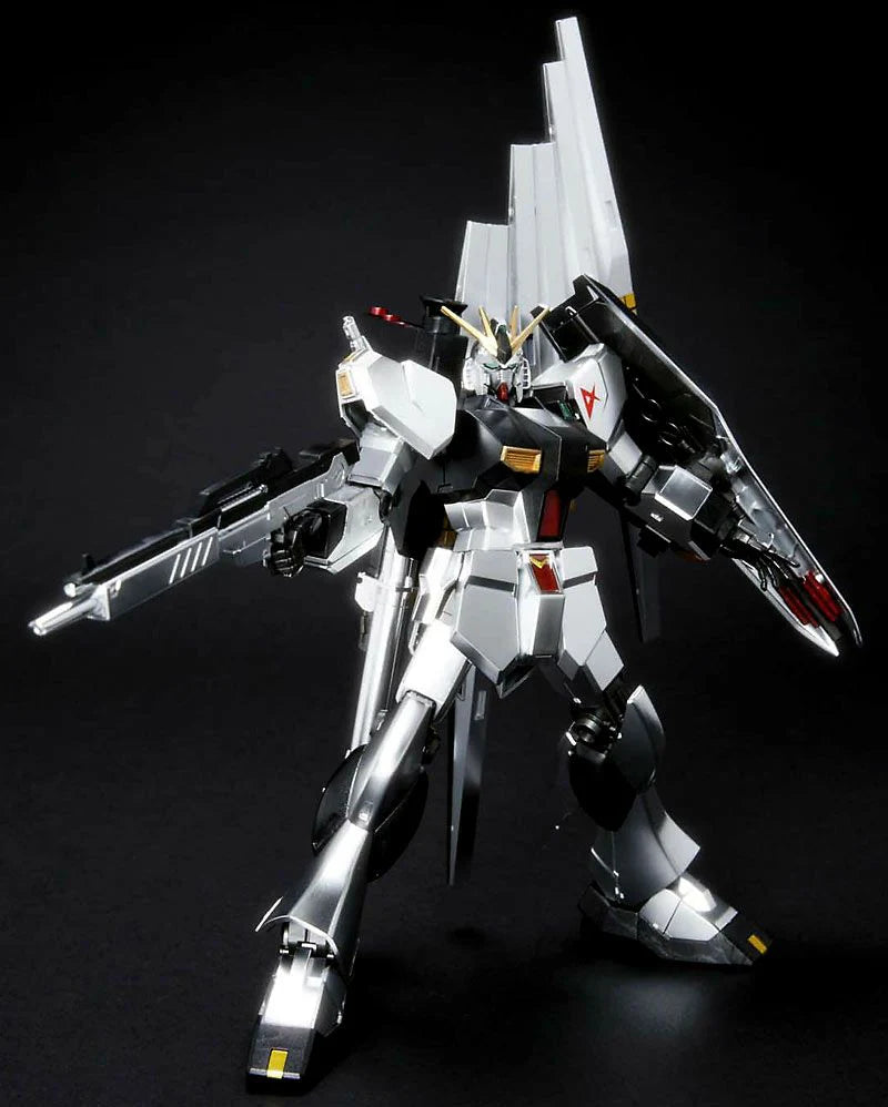 GUNDAM - HG 1/144 Gundam RX-93V Gundam Metallic Coating -ver.